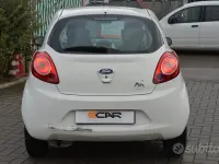 Usata Ford Ka 69 CV (50 kW) 2015 Bianco Berlina