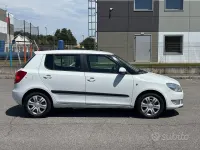 Usata Skoda Fabia Ambition 75 CV (55 kW) 2011 Bianco Berlina