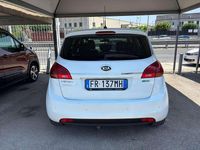 Usata Kia Venga 90 CV (66 kW) 2018 Bianco Utilitaria