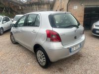 usata Toyota Yaris 1.3 5 porte Sol