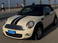 Usata Mini Cooper D Cabriolet 111 CV (81 kW) 2012 Beige Cabrio