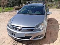 Usata Opel Astra 150 CV (110 kW) 2006 Grigio Berlina