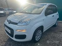 Usata Fiat Panda Lounge 69 CV (50 kW) 2020 Bianco Utilitaria