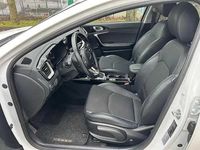 Usata Kia XCeed Style 141 CV (103 kW) 2023 Bianco SUV