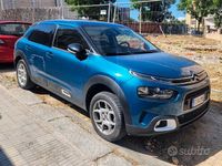 Gebraucht Citroën C4 110 PS (80 kW) 2019 Grün Limousine