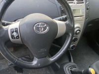 Usata Toyota Yaris 69 CV (50 kW) 2007 Utilitaria