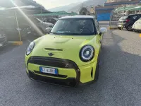 Usata Mini Cooper S Resolute Edition 178 CV (130 kW) 2022 Giallo Utilitaria