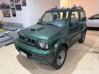 Usata Suzuki Jimny 86 CV (63 kW) 2011 Verde SUV