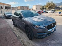 Begagnad Jaguar F-Pace Prestige 180 HK (132 kW) 2018 Svart SUV