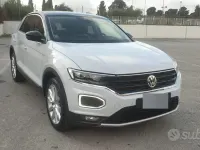 Usata VW T-Roc 116 CV (85 kW) 2019 Bianco SUV