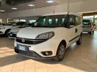 Usata Fiat Doblò Lounge 120 CV (88 kW) 2021 Bianco Monovolume