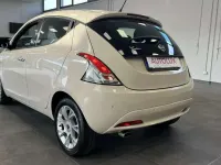 Usata Lancia Ypsilon Silver 95 CV (69 kW) 2016 Beige Utilitaria