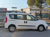 Usata Fiat Doblò Lounge 105 CV (77 kW) 2015 Bianco Monovolume