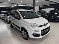 Usata Fiat Panda Lounge 71 CV (52 kW) 2020 Bianco Utilitaria