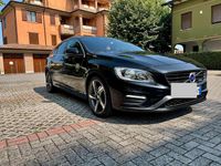 Usata Volvo V60 R-Design Kinetic 136 CV (100 kW) 2015 Station wagon