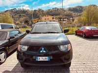 Usata Mitsubishi L200 Intense 136 CV (100 kW) 2007 Nero Pick-up