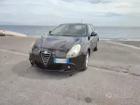 Usata Alfa Romeo Giulietta 105 CV (77 kW) 2011 Nero Utilitaria