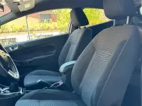 Usata Ford Fiesta 80 CV (58 kW) 2013 Bianco Berlina