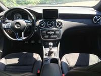 Usata Mercedes A180 Premium 109 CV (80 kW) 2014 Berlina