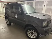 Usata Suzuki Jimny 85 CV (62 kW) 2013 Grigio SUV