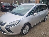 Usata Opel Zafira Tourer Cosmo 130 CV (95 kW) 2016 Grigio Monovolume