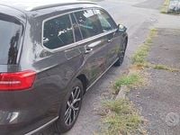 Usata VW Passat 190 CV (139 kW) 2019 Grigio Station wagon