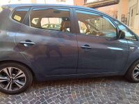 Usata Kia Venga Active 90 CV (66 kW) 2017 Blu/azzurro Utilitaria