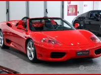 Usata Ferrari 360 400 CV (294 kW) 2002 Rosso Cabrio