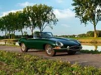 Usata Jaguar E-Type 269 CV (197 kW) 1966 Verde Cabrio