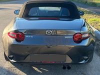 Begagnad Mazda MX5 Inclusive 184 HK (135 kW) 2022 Grå Cab
