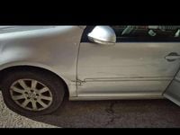 Usata VW Golf IV Comfortline 105 CV (77 kW) 2004 Argento Berlina