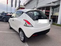 Usata Lancia Ypsilon Gold 69 CV (50 kW) 2014 Bianco Utilitaria
