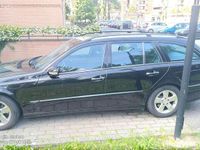 Usata Mercedes E270 Avantgarde 177 CV (130 kW) 2003 Nero Station wagon