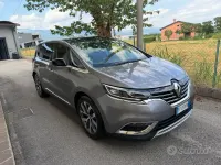Usata Renault Espace Initiale Paris 160 CV (117 kW) 2016 Grigio Monovolume