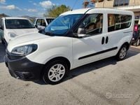Usata Fiat Doblò Lounge 95 CV (69 kW) 2018 Bianco Monovolume