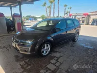 Occasion Ford Focus S 90 ch (66 kW) 2007 Gris Break