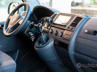Usata VW Multivan 102 CV (75 kW) 2011 Grigio Monovolume