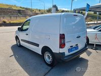 Usata Peugeot Partner 100 CV (73 kW) 2017 Bianco Monovolume