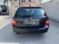 Usata Mercedes C220 Avantgarde 170 CV (125 kW) 2009 Nero Station wagon
