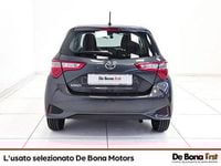 Usata Toyota Yaris Lounge 111 CV (81 kW) 2017 Other Utilitaria
