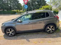 Usata Peugeot 2008 Allure 110 CV (80 kW) 2018 Grigio SUV