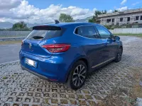 Usata Renault Clio V Techno 101 CV (74 kW) 2022 Blu Berlina