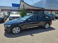 Usata Volvo V60 Momentum 163 CV (119 kW) 2021 Nero Station wagon