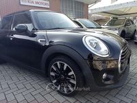 Usata Mini Cooper 116 CV (85 kW) 2016 Nero Utilitaria