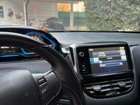 Usata Peugeot 2008 Allure 92 CV (67 kW) 2015 Grigio SUV