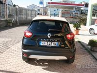 Usata Renault Captur Intens 90 CV (66 kW) 2016 Nero SUV