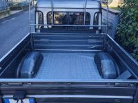 Usata Land Rover Defender 122 CV (89 kW) 2007 SUV