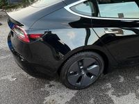 Usata Tesla Model 3 100 kW (136 CV) 2020 Nero Berlina