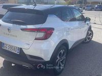 Usata Renault Captur RS Line 101 CV (74 kW) 2021 Bianco SUV