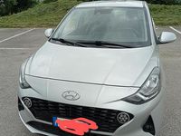 Usata Hyundai i10 66 CV (48 kW) 2022 Grigio Utilitaria
